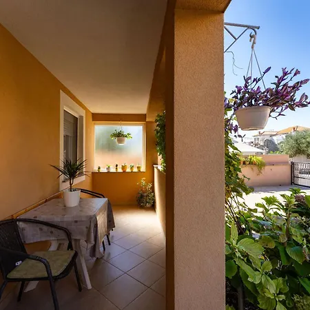 Apartamento Branimir