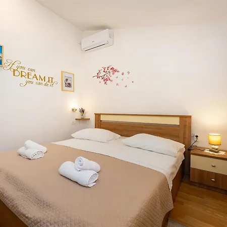 Apartamento Branimir