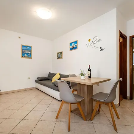 Apartamento Branimir