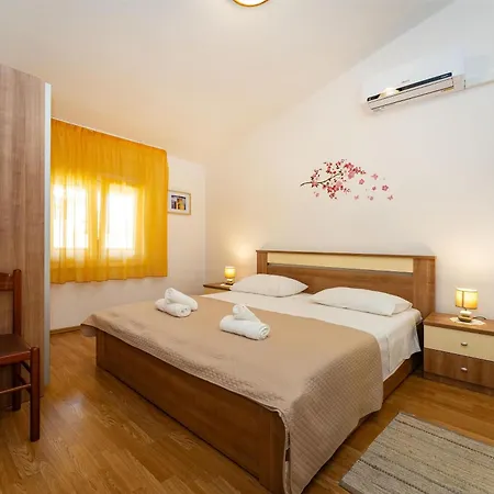 Apartment Branimir *