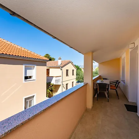 Apartamento Branimir